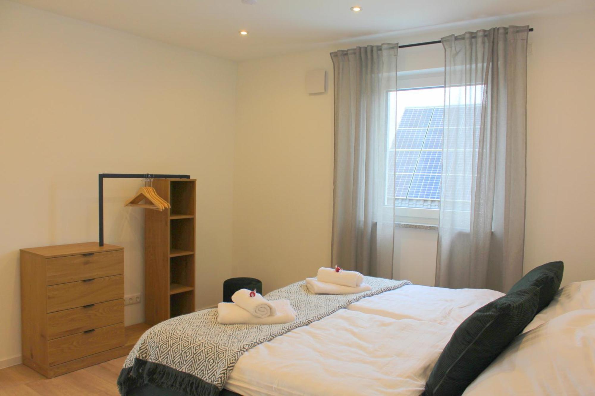 Ada4, Apartment Mit Kueche, Badewanne, Balkon, Terrasse, Parkplatz Am Haus, Ruhig Gelegen Kulmbach Exterior foto