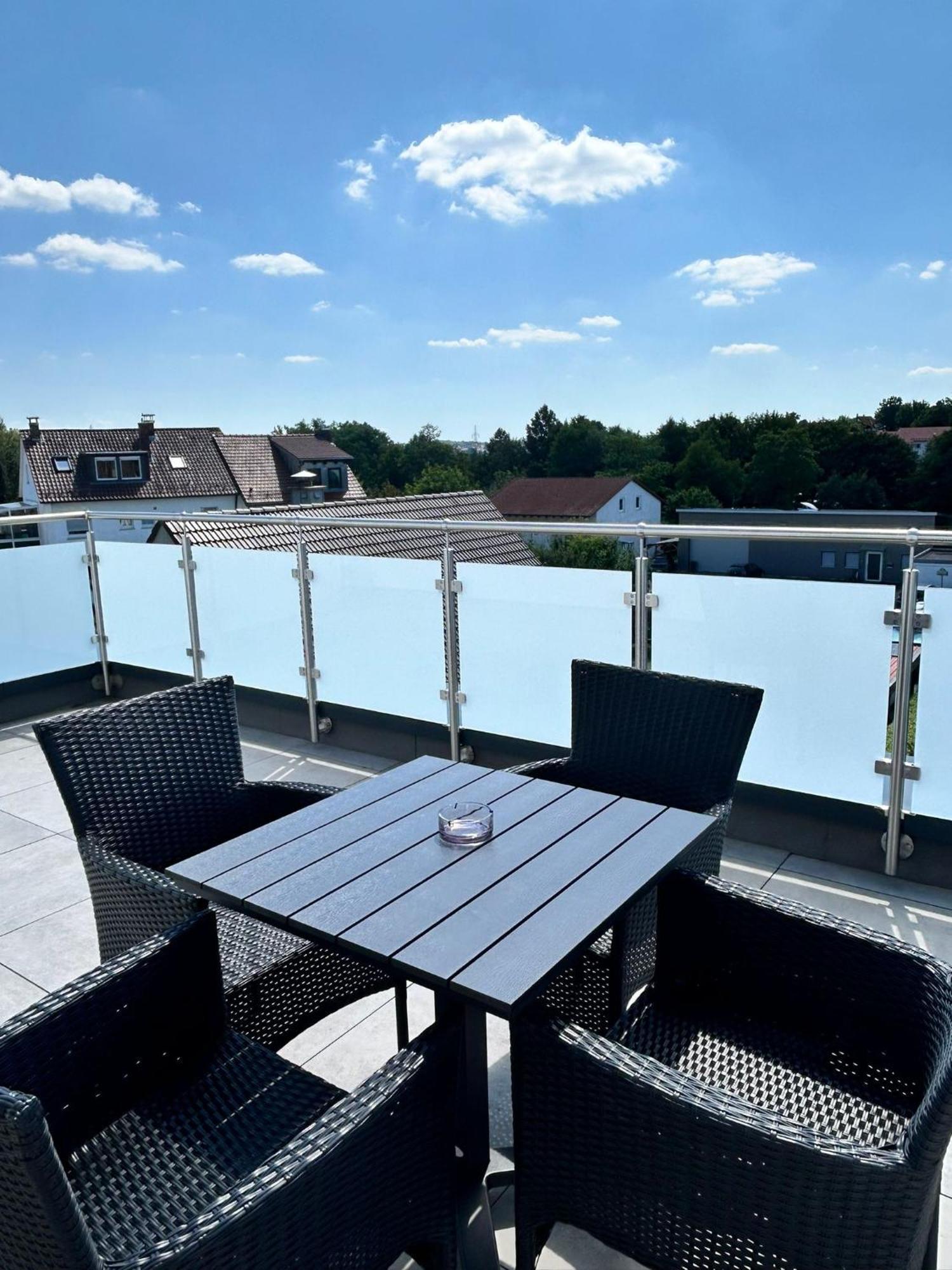 Ada4, Apartment Mit Kueche, Badewanne, Balkon, Terrasse, Parkplatz Am Haus, Ruhig Gelegen Kulmbach Exterior foto